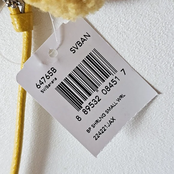 Vintage NWT Coach Shearling Small Wristlet in Banana Yellow With Pom Pom - Picture 12 of 16